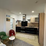 Near Holstentor Modern Apartment Near The Center With Wifi