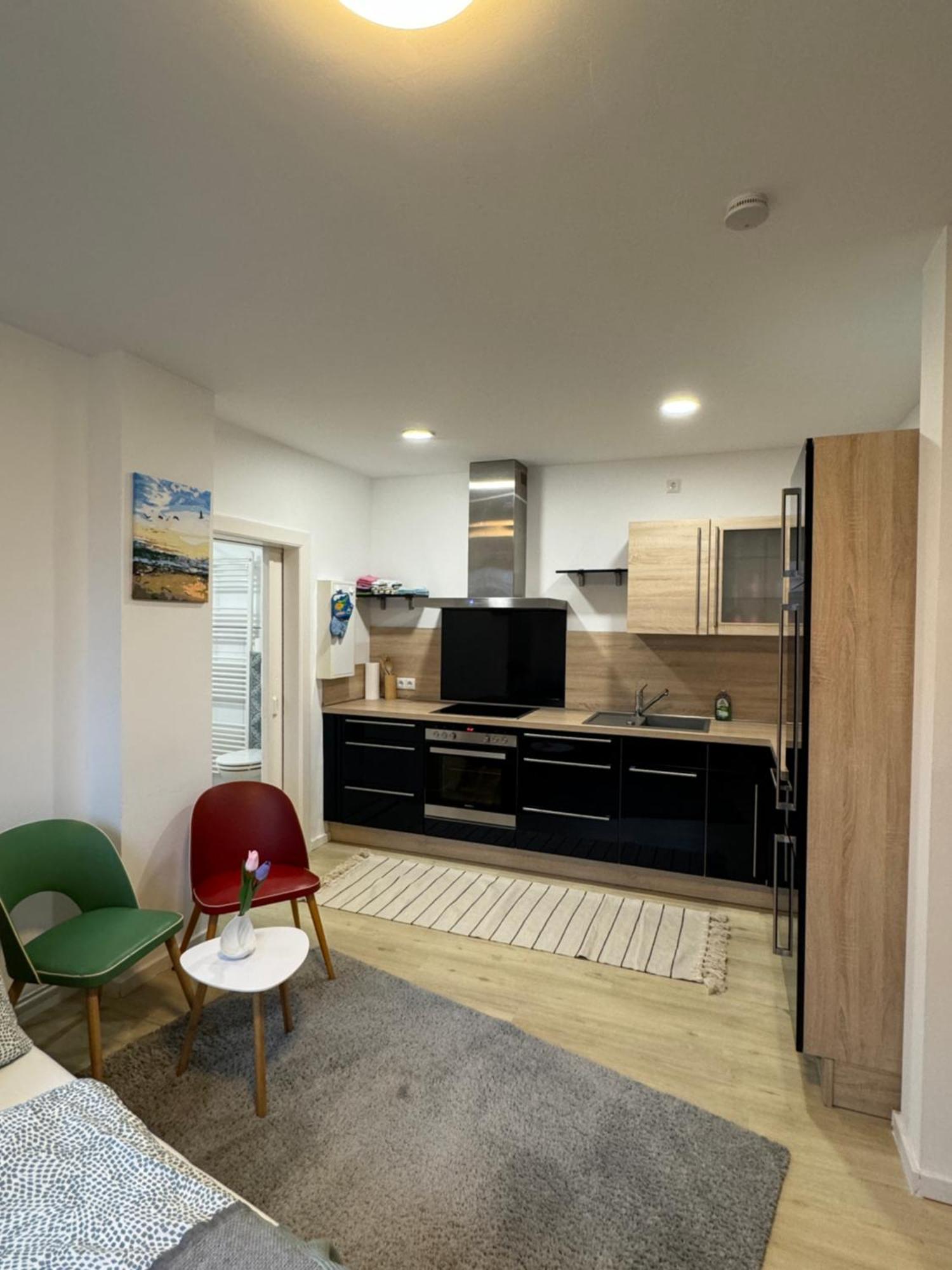 Near Holstentor Modern Near The Center With Wifi Apartment *
